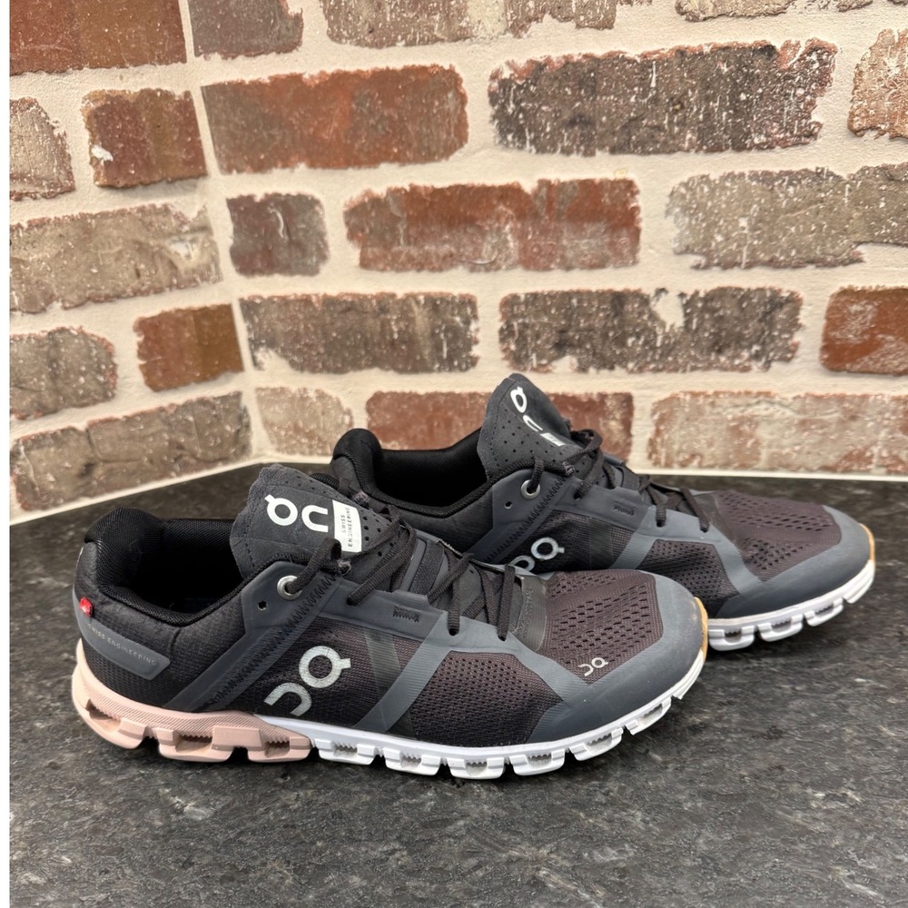 On Cloudflow 2.0 Women's Size 9 Rock Rose Running Shoes Sneakers Grey Pink